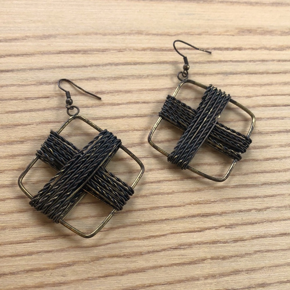 Lucky Brand bronze statement earrings